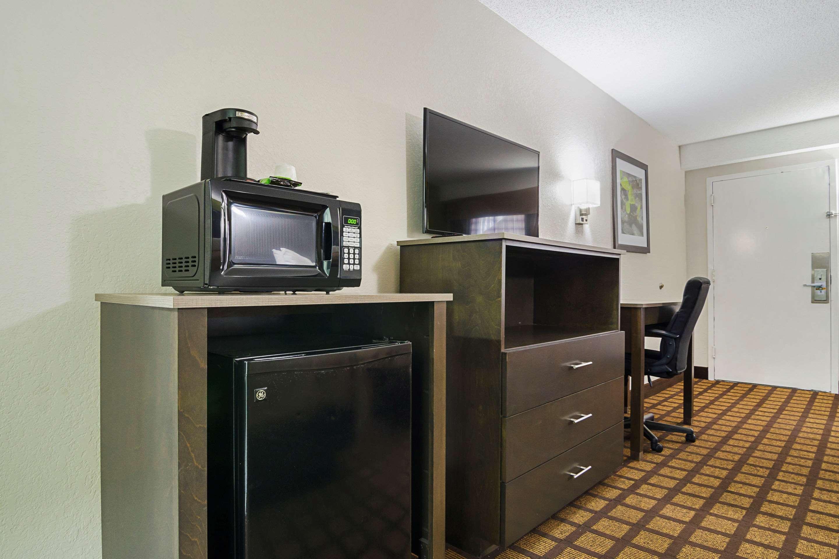 Quality Inn Raeford Esterno foto