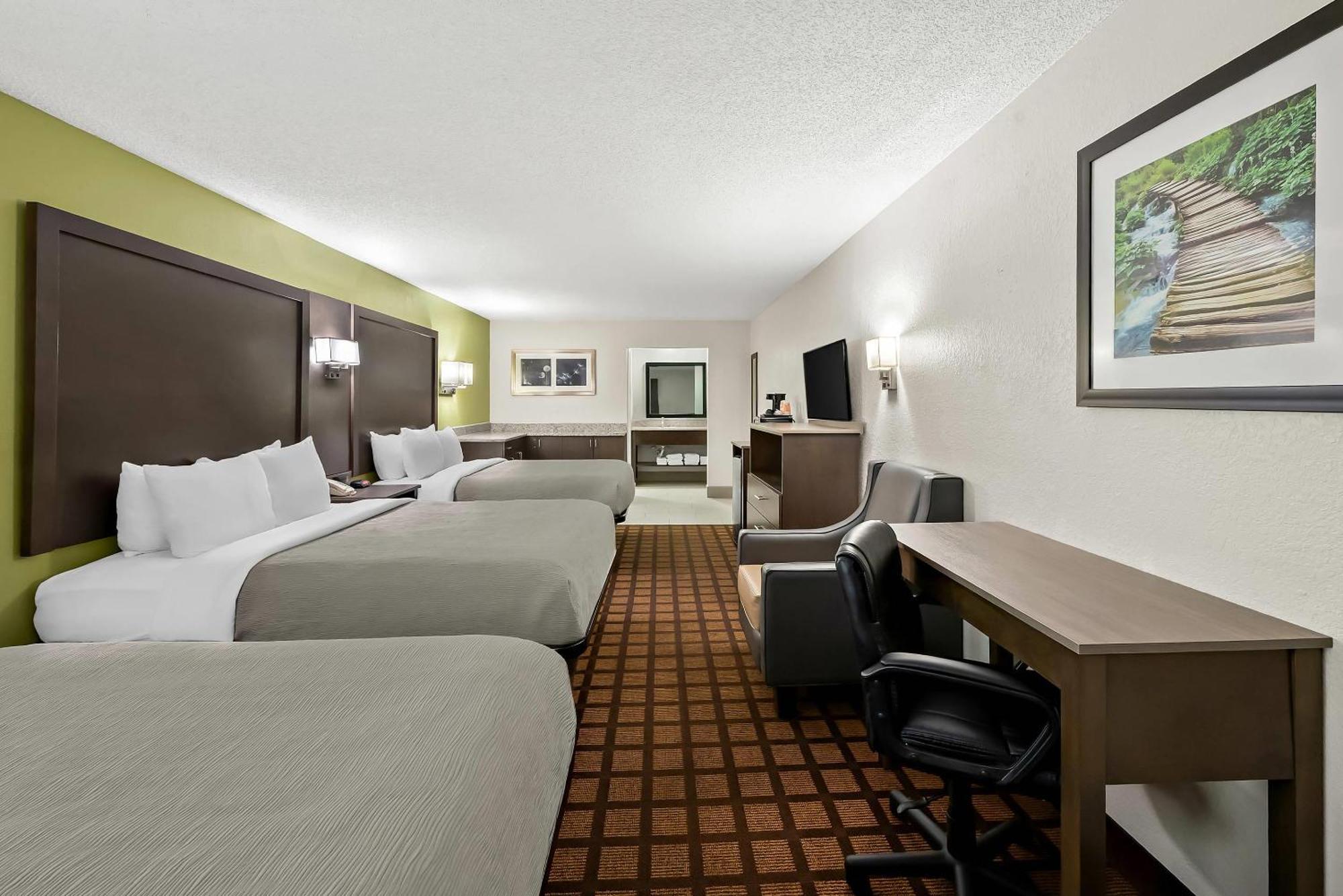 Quality Inn Raeford Esterno foto
