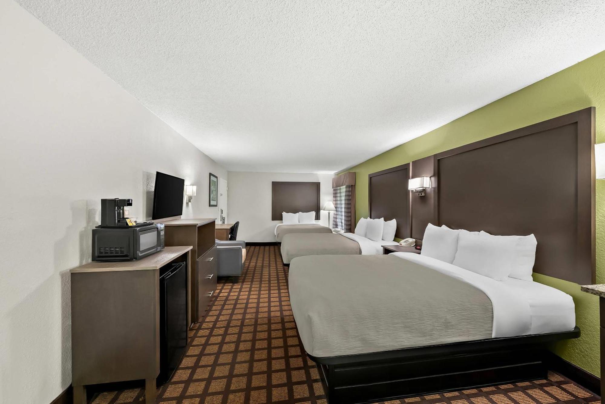 Quality Inn Raeford Esterno foto