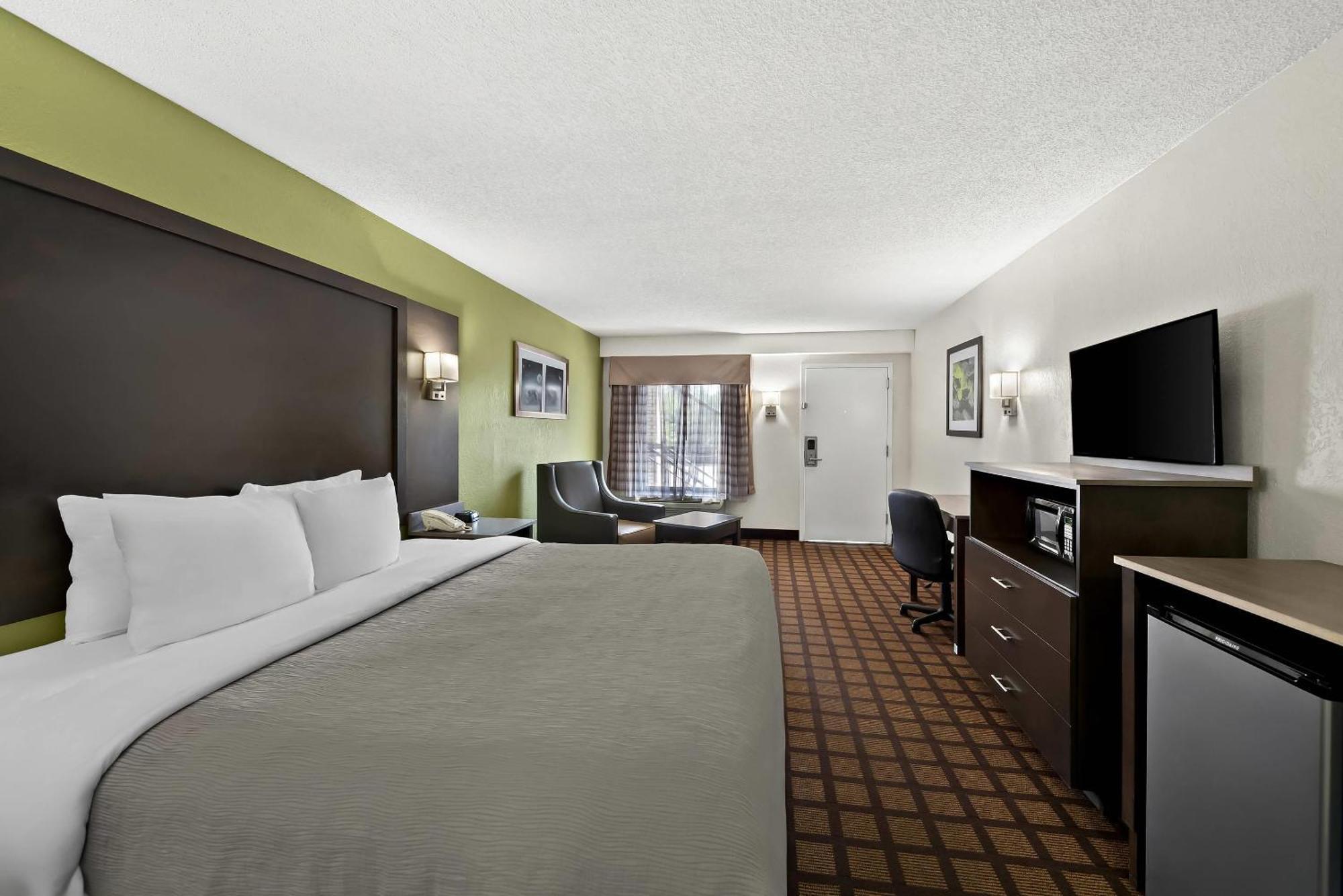 Quality Inn Raeford Esterno foto